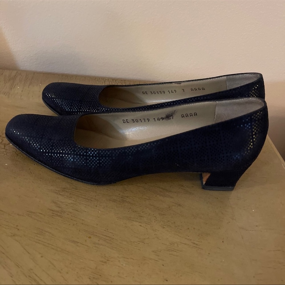 VINTAGE Salvatore Ferragamo Heels